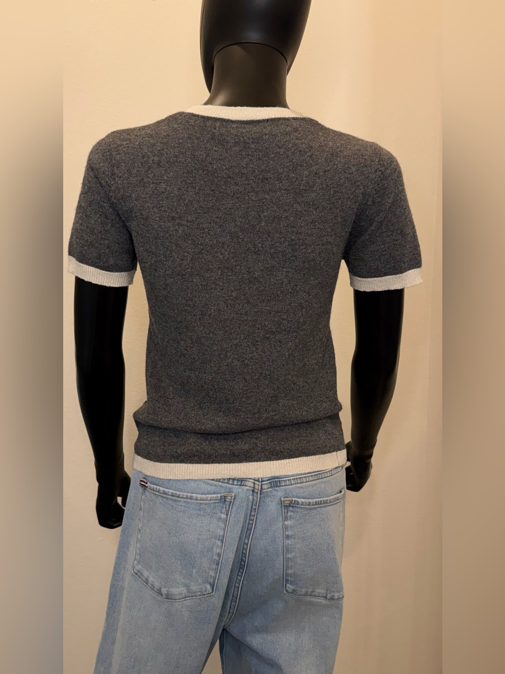 Vintage CHANEL Sports 2008 Wool Knit Top Gray & Ivory Made in Italy Size 40 - Picture 6 of 12